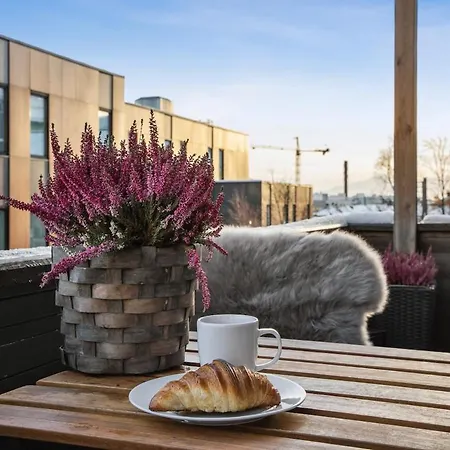 Apartment The Reindeer Lounge, Nordic Comfort In The Arctic Tromsø